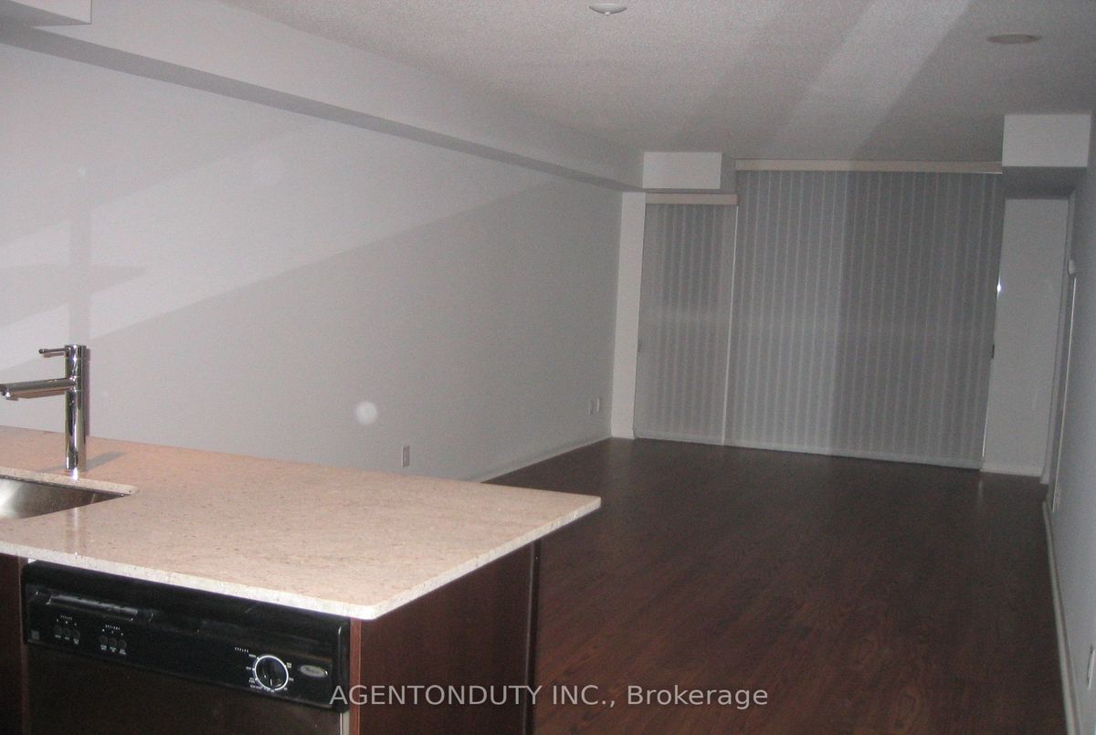 96 St Patrick St Toronto 96 St Patrick St Toronto