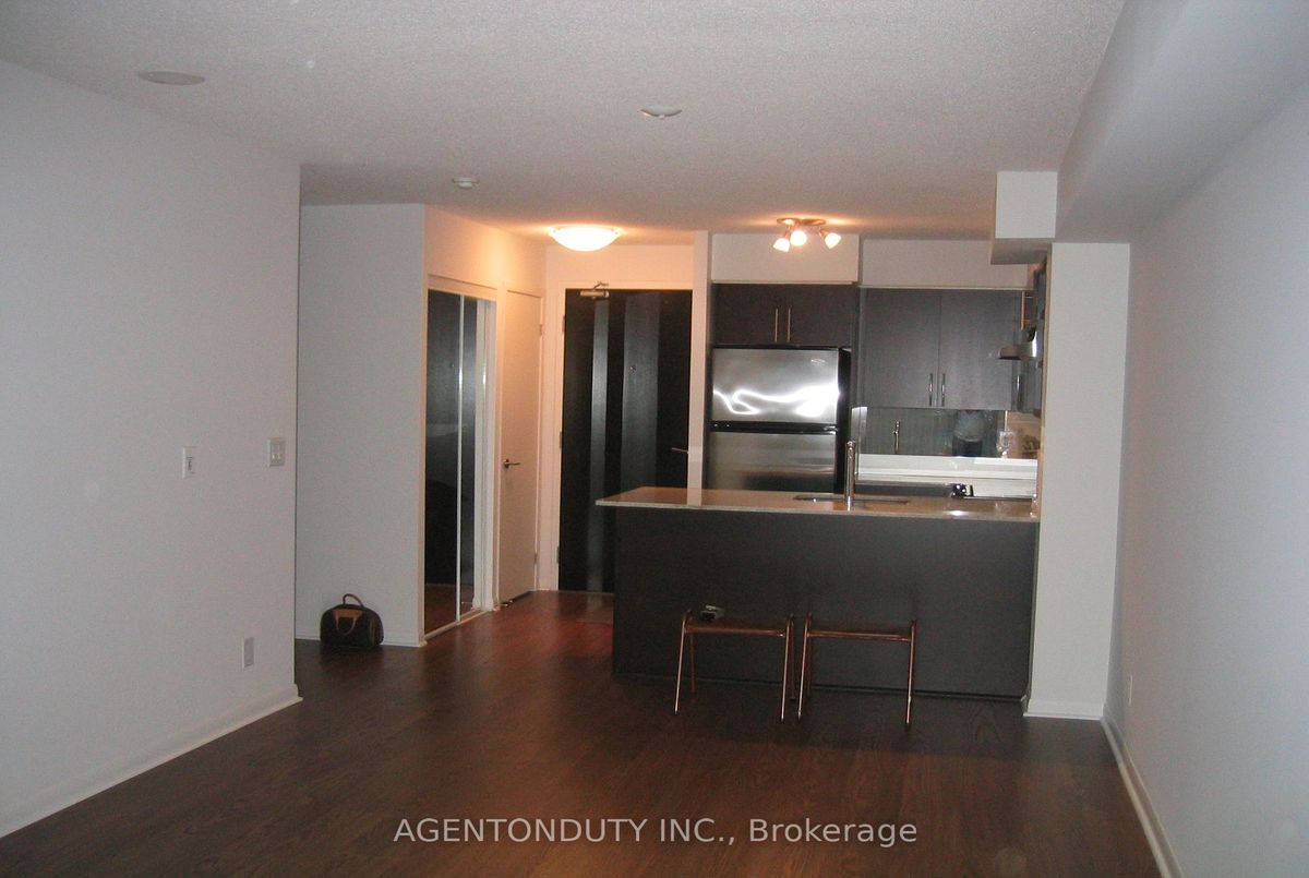 96 St Patrick St Toronto 96 St Patrick St Toronto