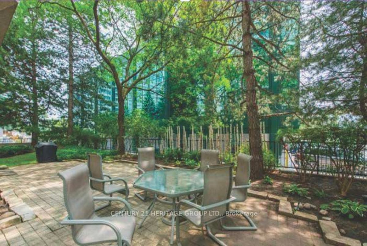 30 Holly St Toronto 30 Holly St Toronto