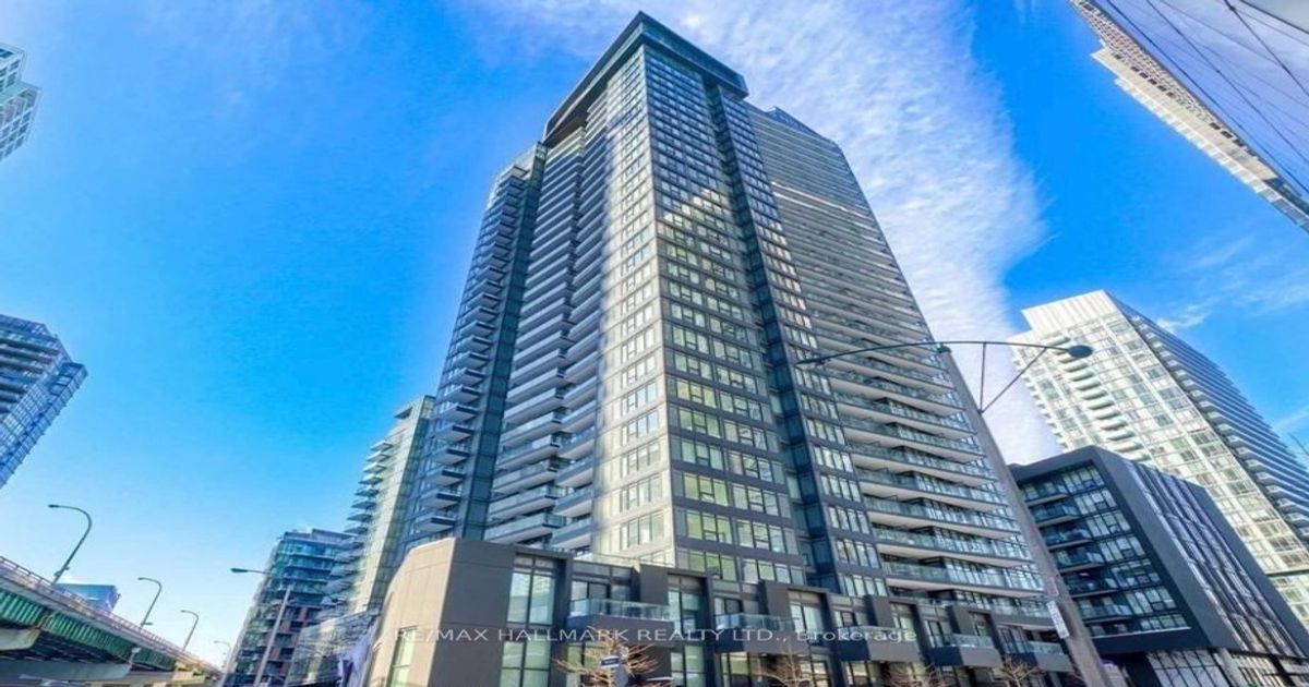 80 Queens Wharf Rd Toronto
