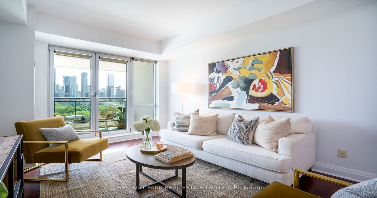 25 Scrivener Sq Toronto