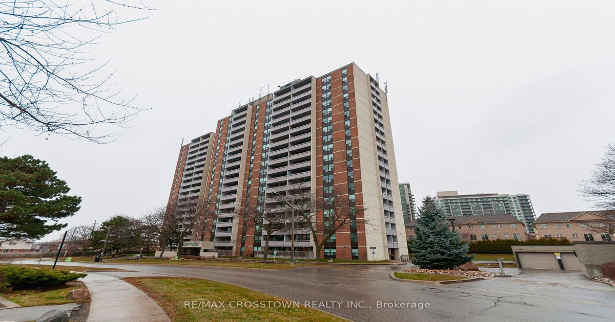 1210 Radom St Pickering