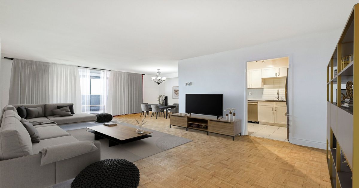 1 Massey Sq Toronto