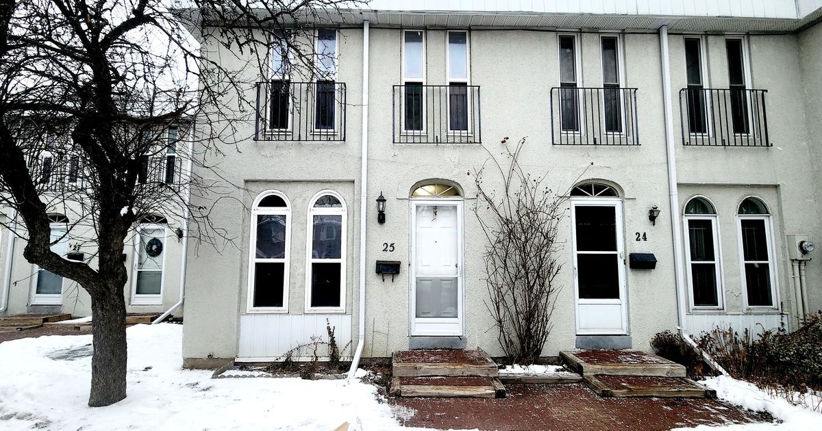 71 Cass Ave Toronto