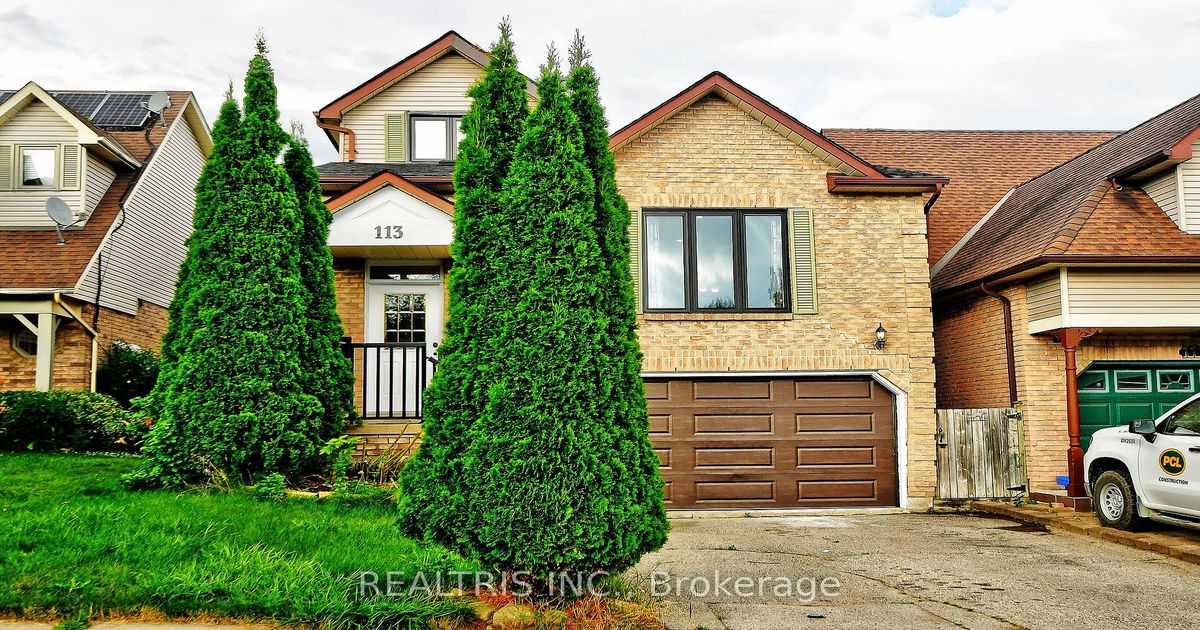 113 Bassett Blvd Whitby