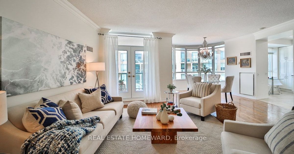 9 Boardwalk Dr Toronto