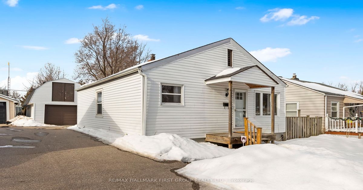 24 Maple Street Ajax