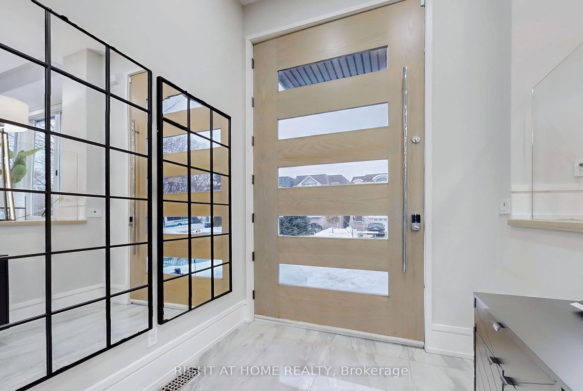 img-gallery