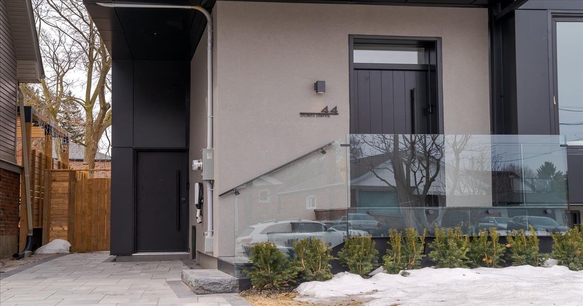 44 Doris Drive Toronto