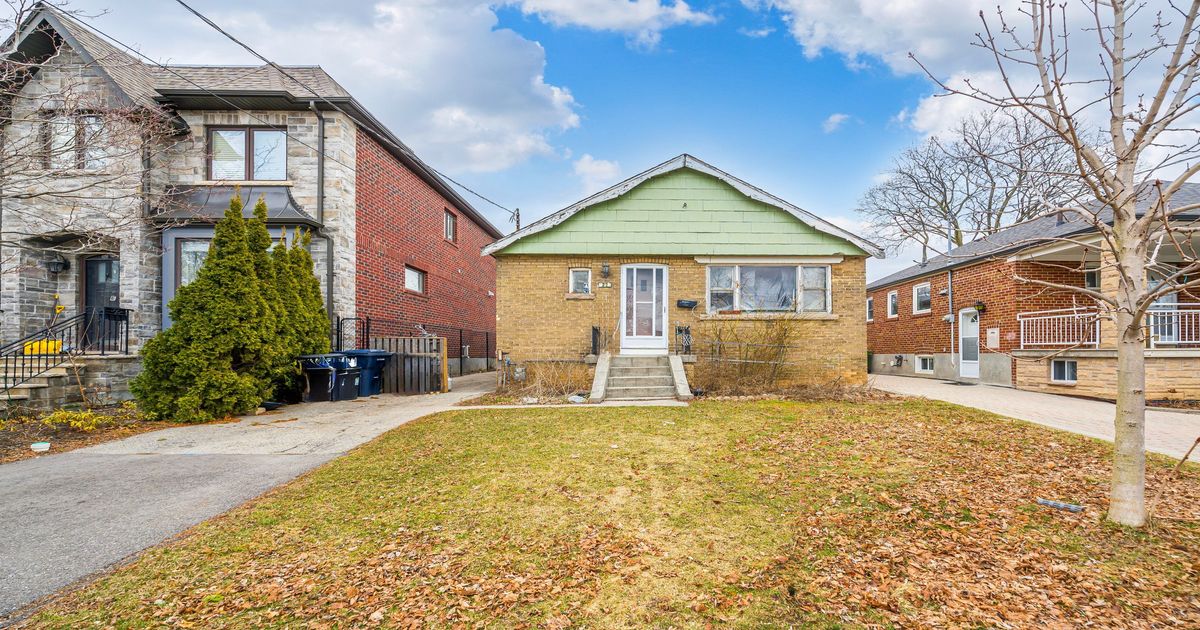 23 Marilyn Crescent Toronto