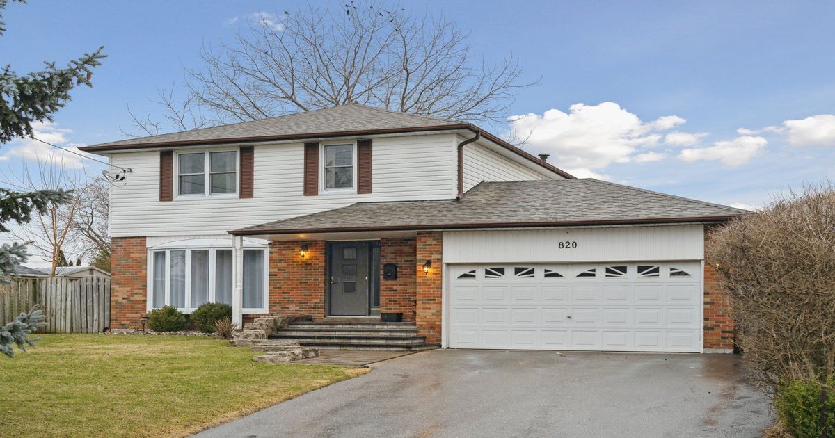 820 Hanworth Court Pickering