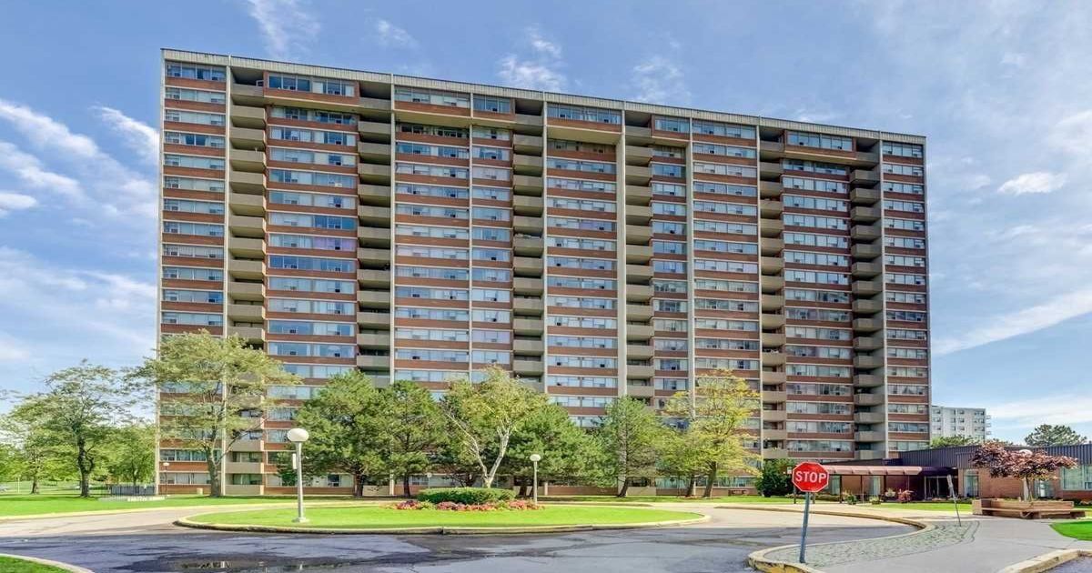 45 Silver Springs Boulevard Toronto