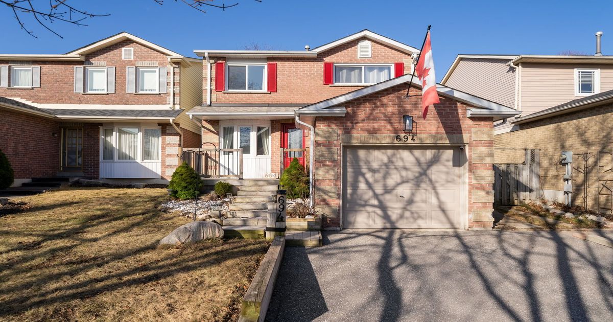 694 Sugar Maple Crescent Whitby