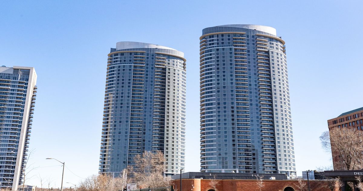 135 Village Green Square Toronto