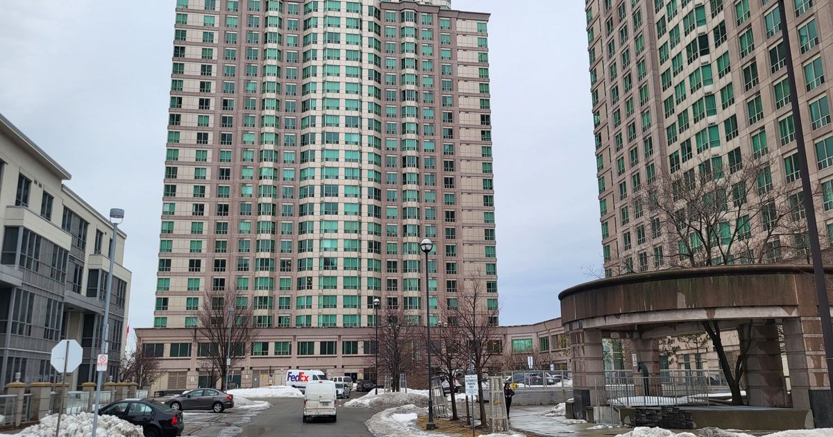 11 Lee Centre Drive Toronto