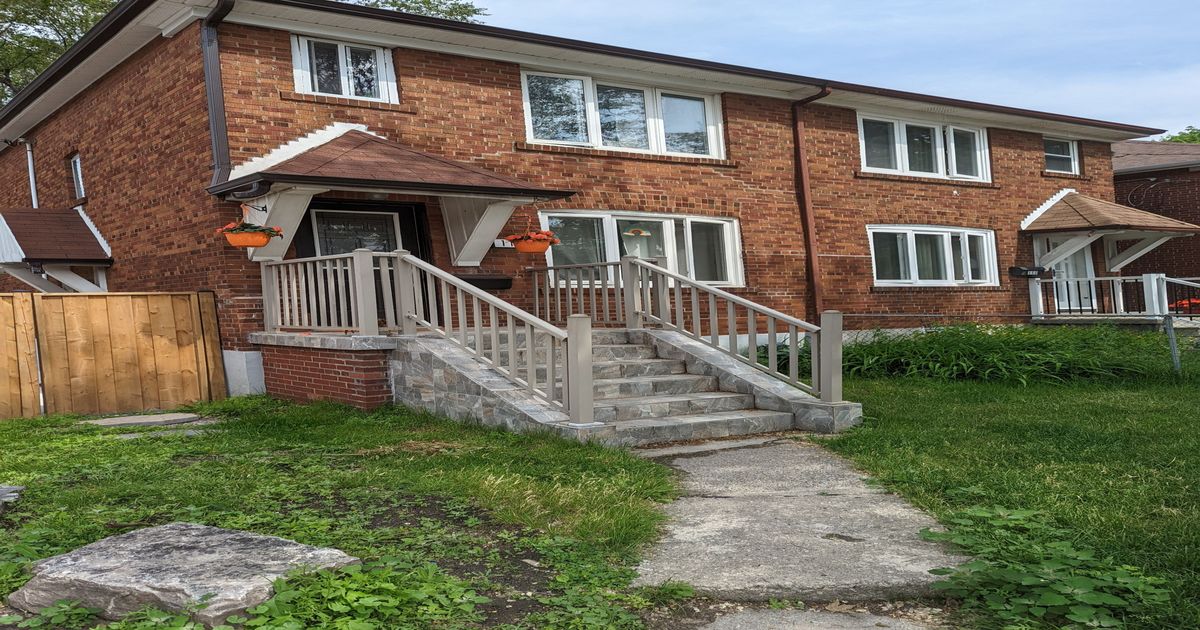 113 Osborne Avenue Toronto