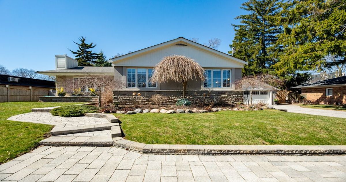 12 Guildcrest Drive Toronto