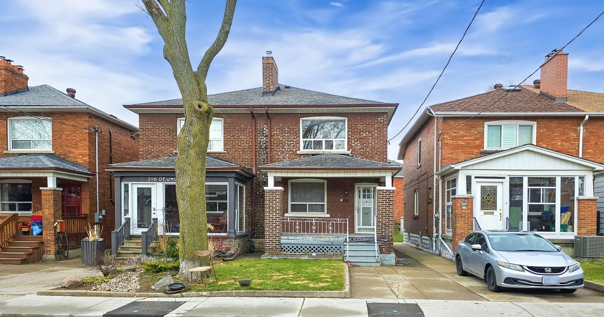 218 Dewhurst Boulevard N Toronto