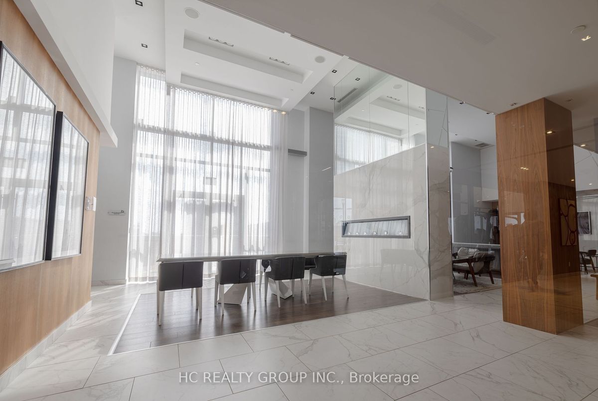 img-gallery