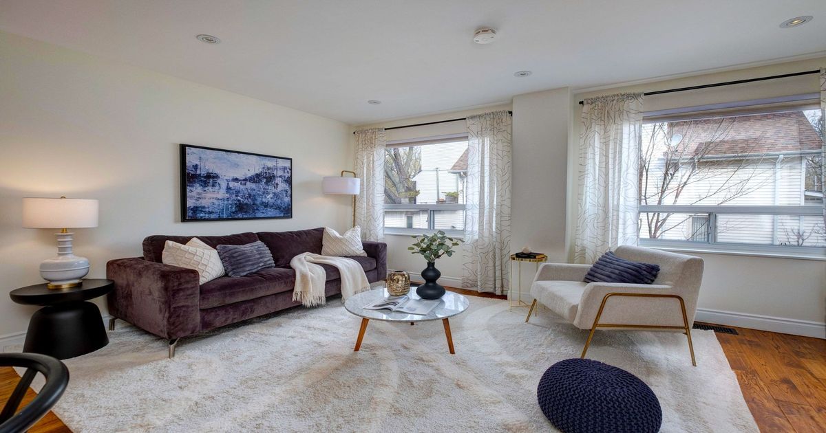 90 Edgewood Avenue Toronto