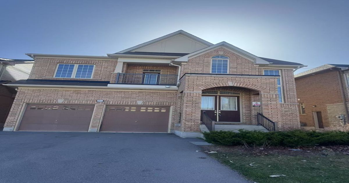 2514 Stallion Drive Oshawa