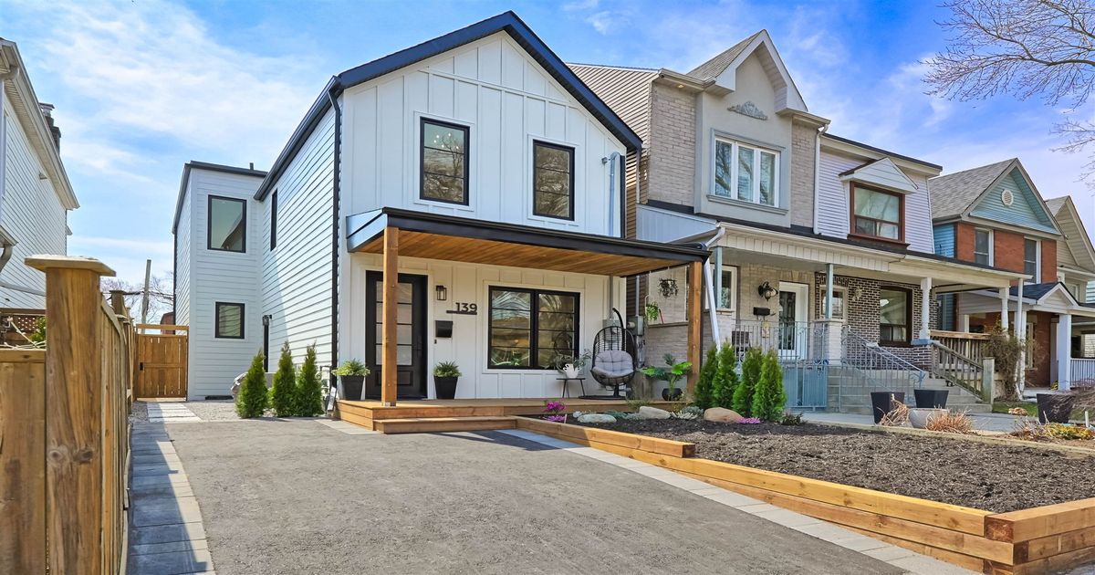 139 Hazelwood Avenue Toronto