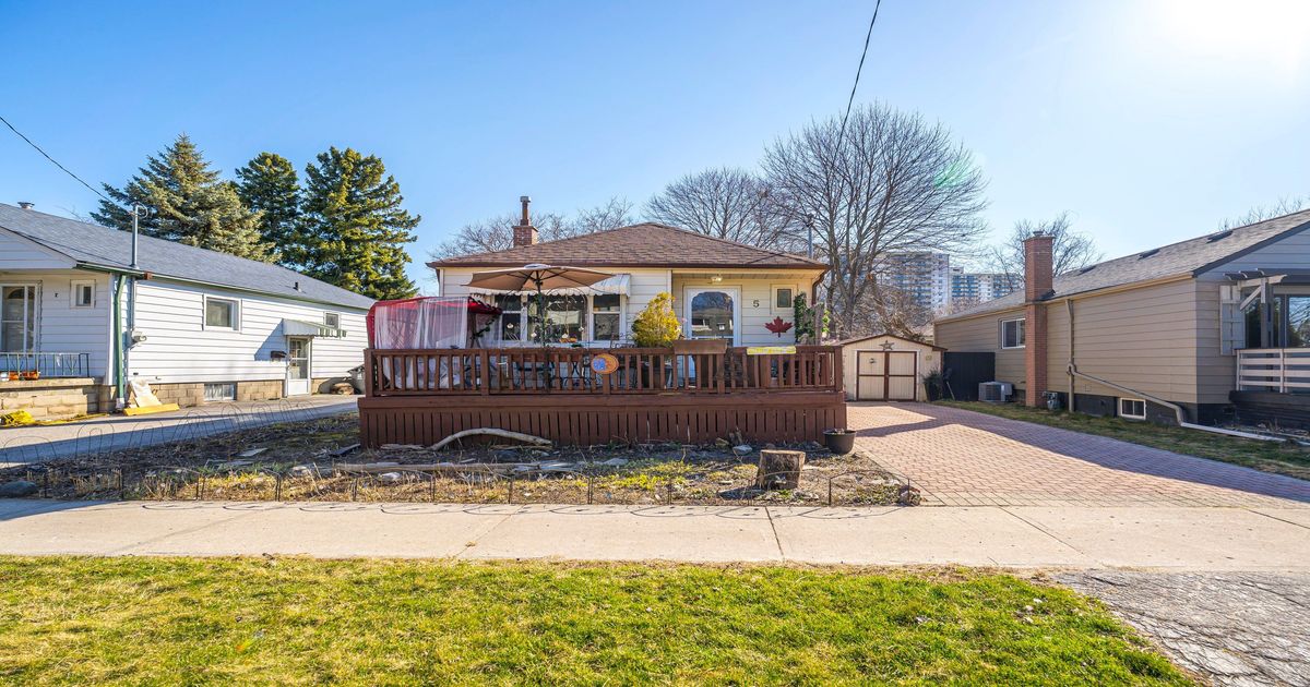 5 Westbourne Avenue Toronto