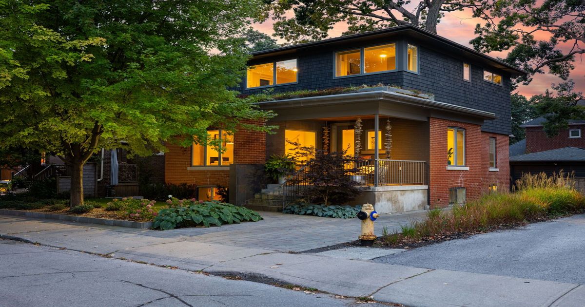 18 Bingham Avenue Toronto