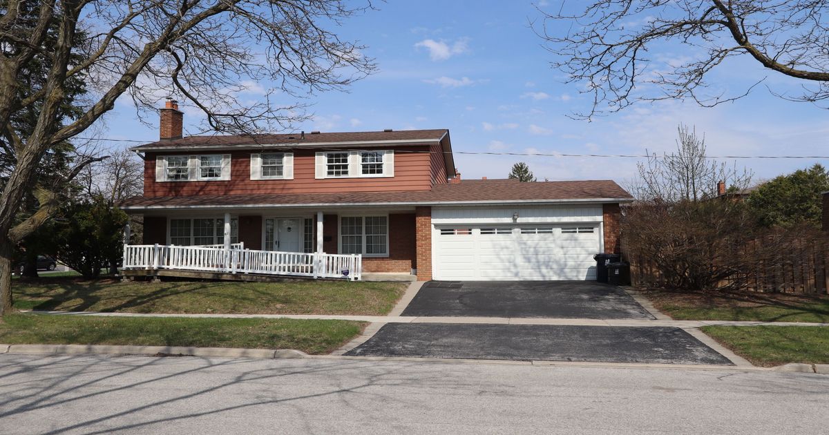 61 Kilchurn Castle Drive Toronto