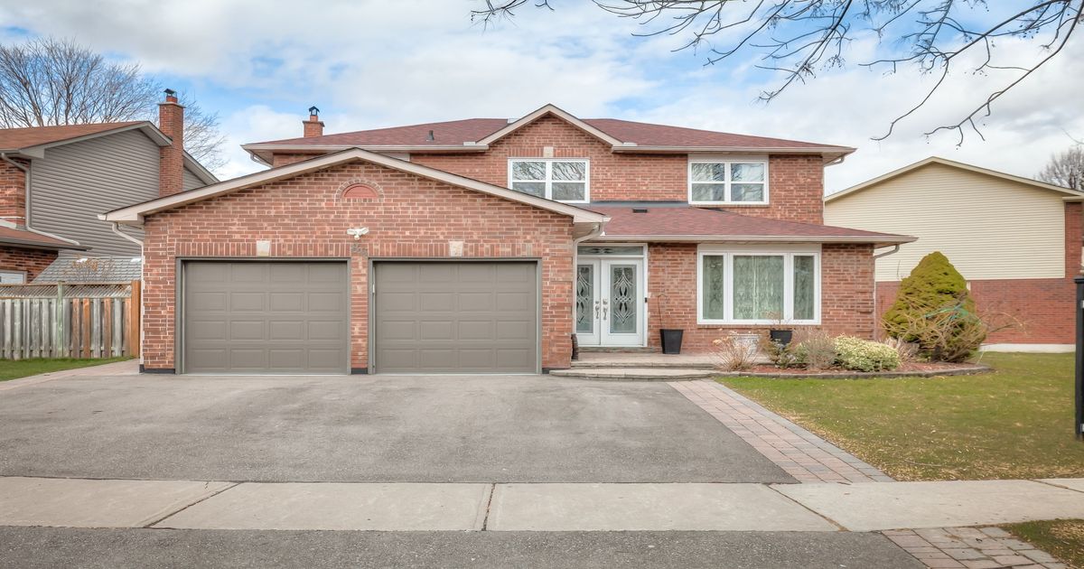 86 Rollo Drive Ajax