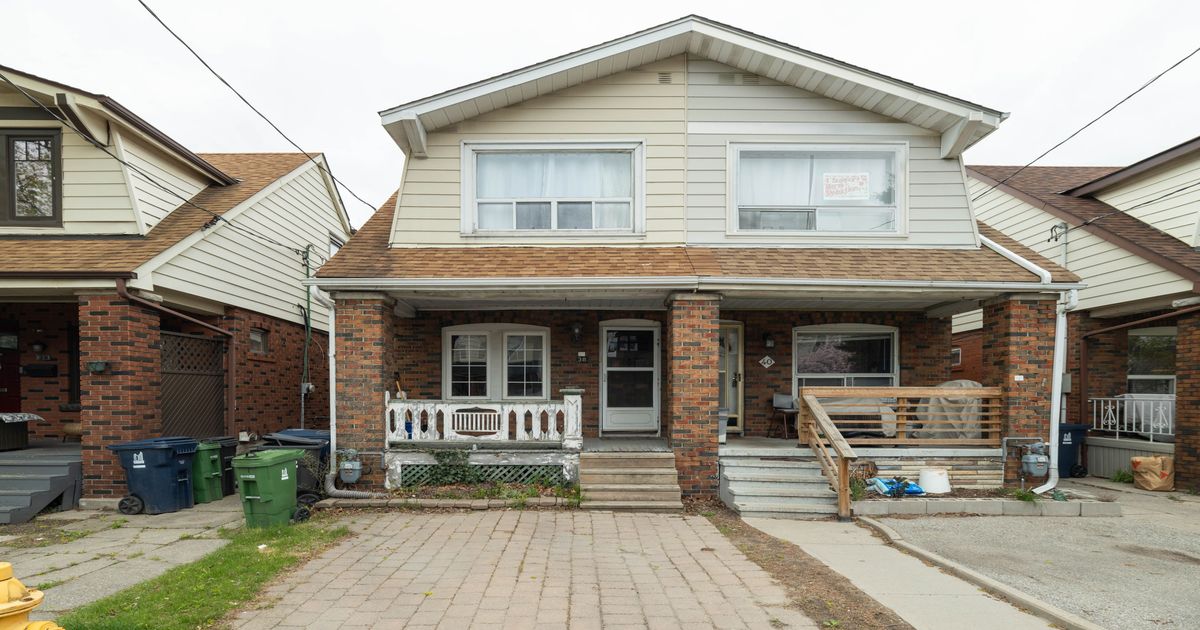 38 Bonnie Brae Boulevard Toronto