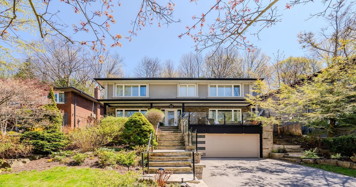 31 Fallingbrook Drive Toronto