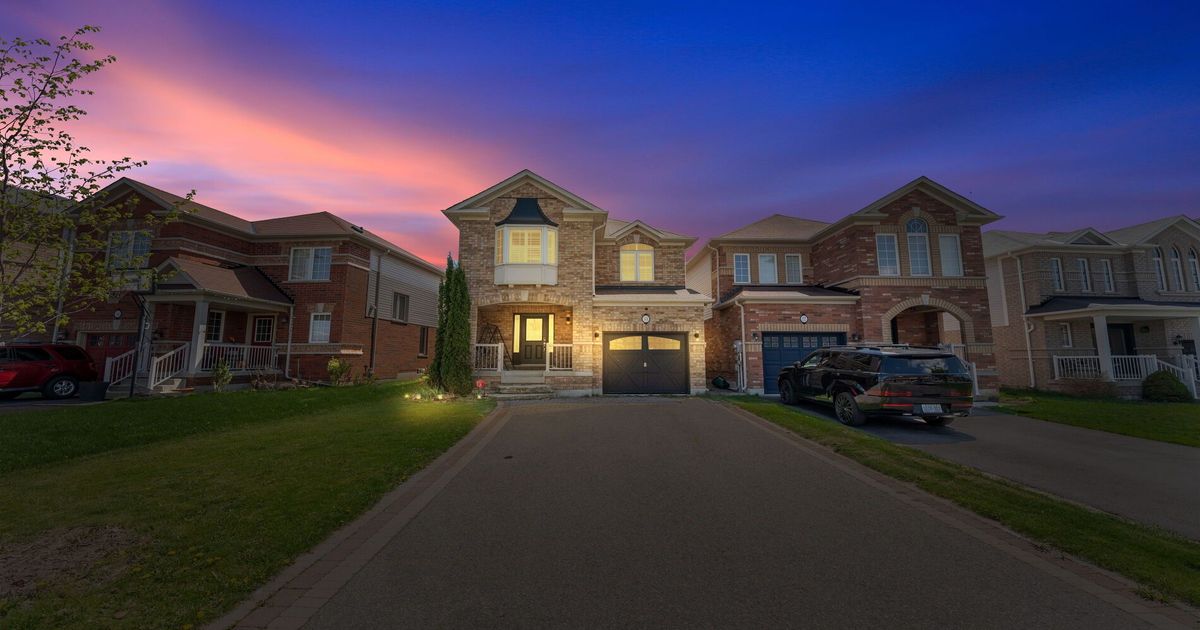 148 Bathgate Crescent Clarington
