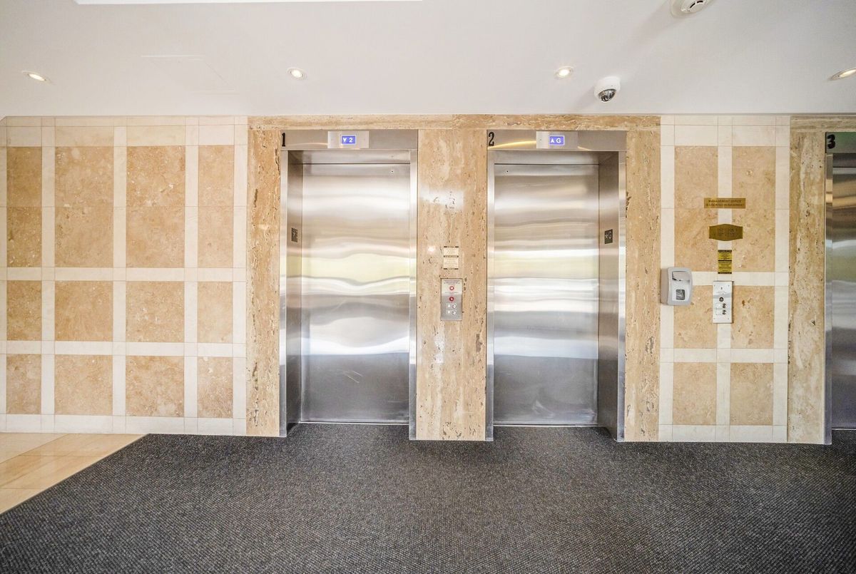 img-gallery