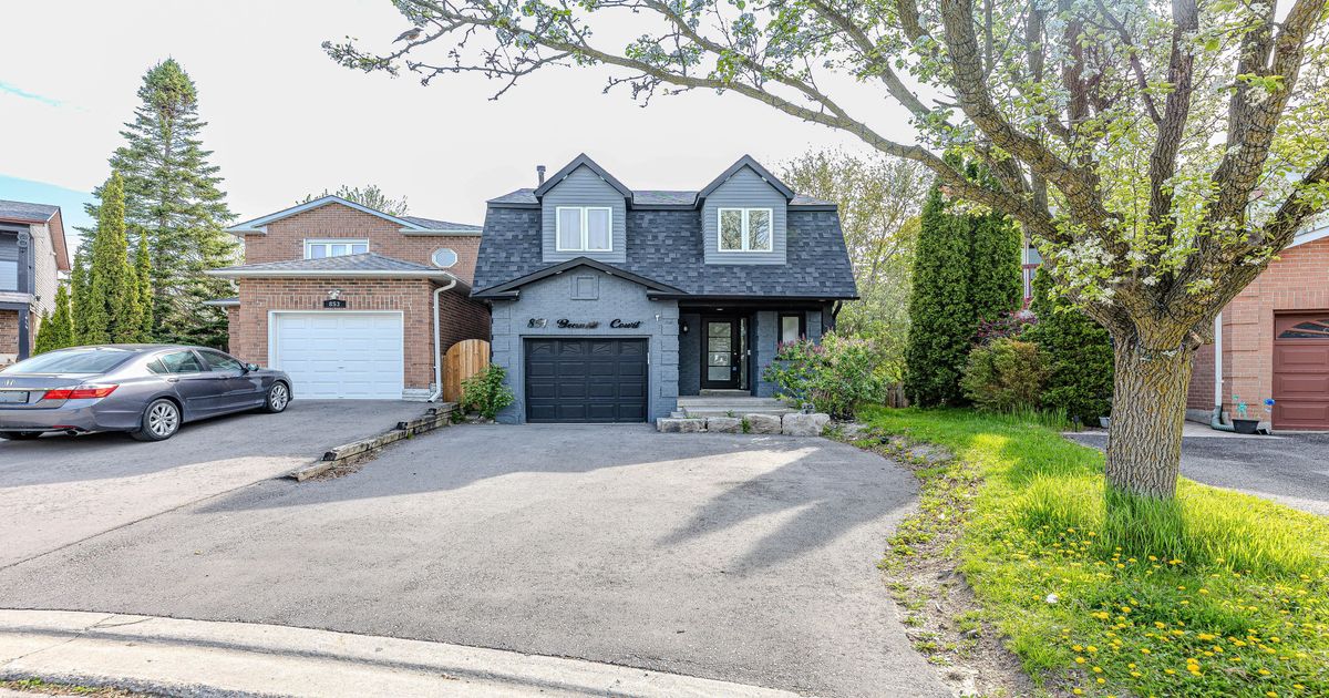 851 Bennett Court Oshawa