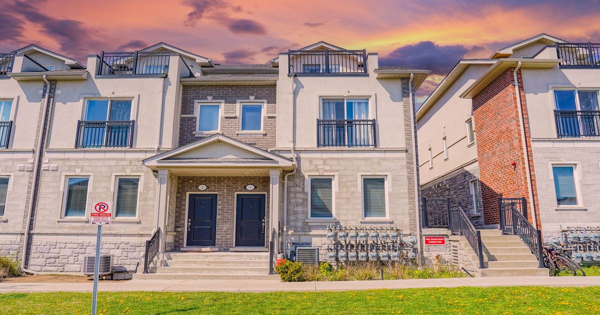 1040 Elton Way Whitby