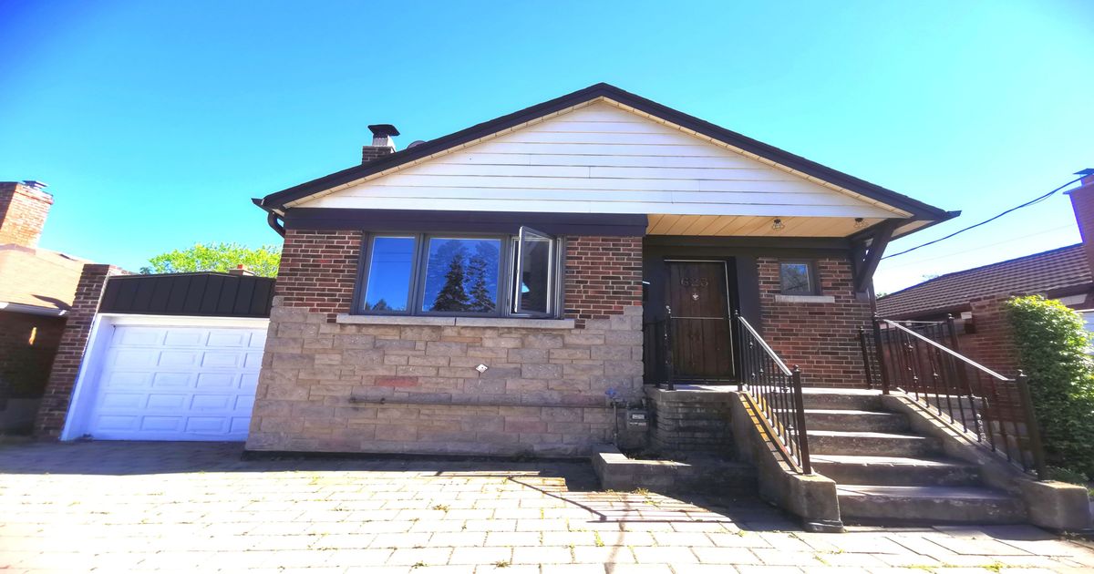 623 O' Connor Drive Toronto