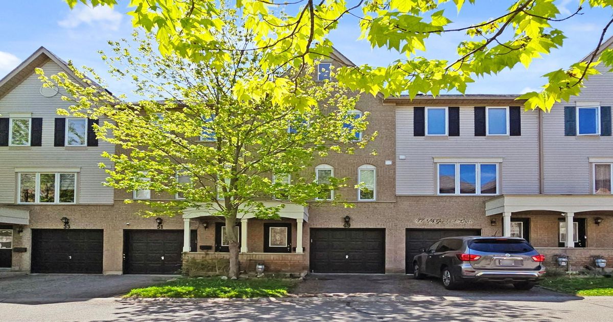 49 McGonigal Lane Ajax