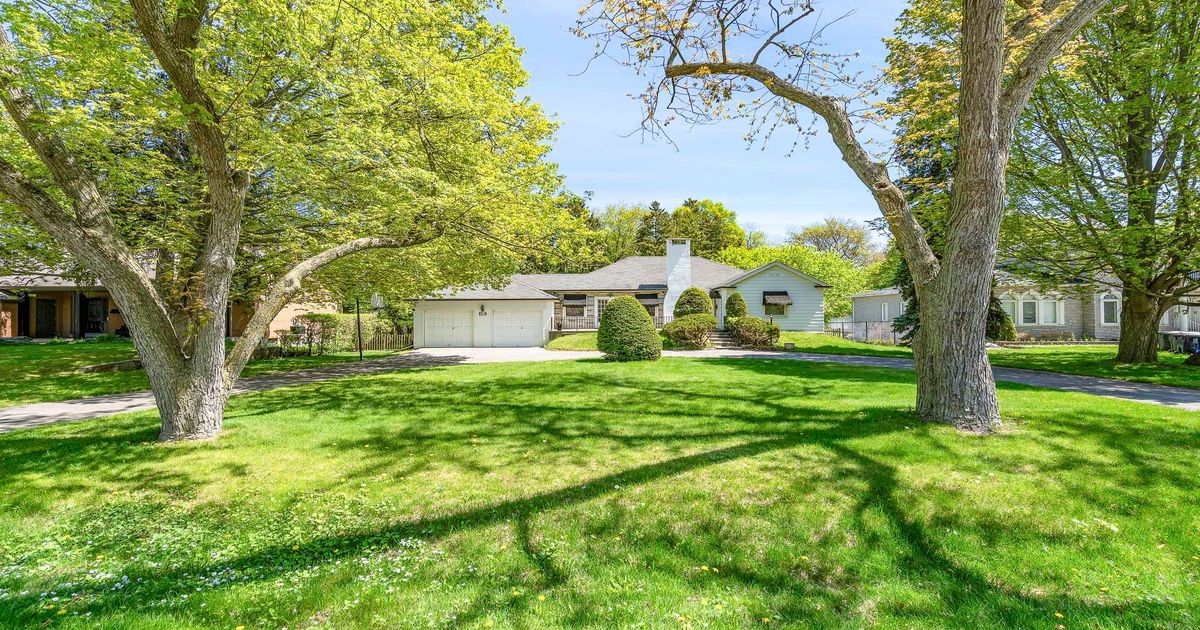23 West Hill Drive Toronto