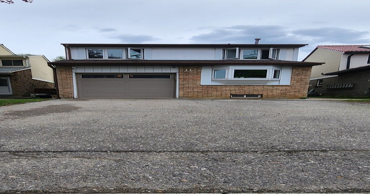 11 Andrea Road Ajax