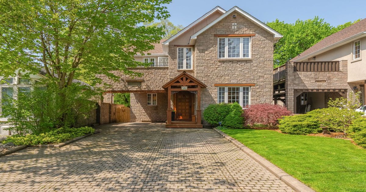 94 Brooklawn Avenue Toronto