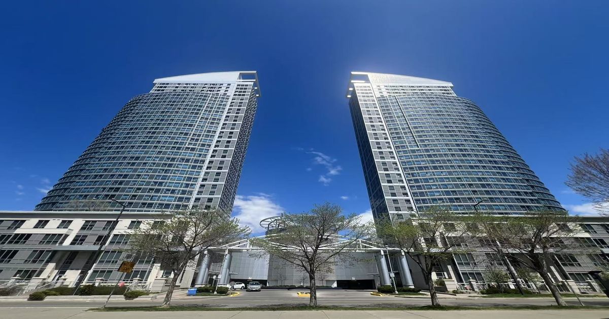 38 Lee Centre Drive Toronto
