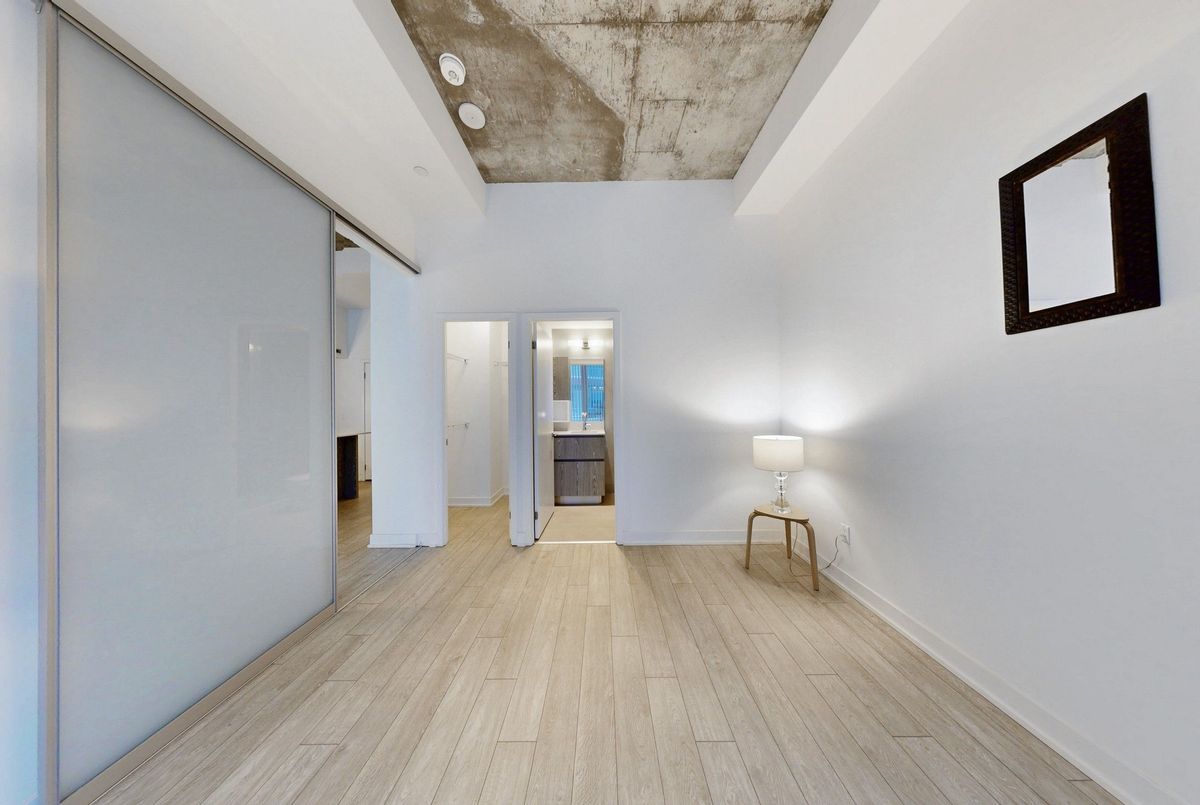 img-gallery