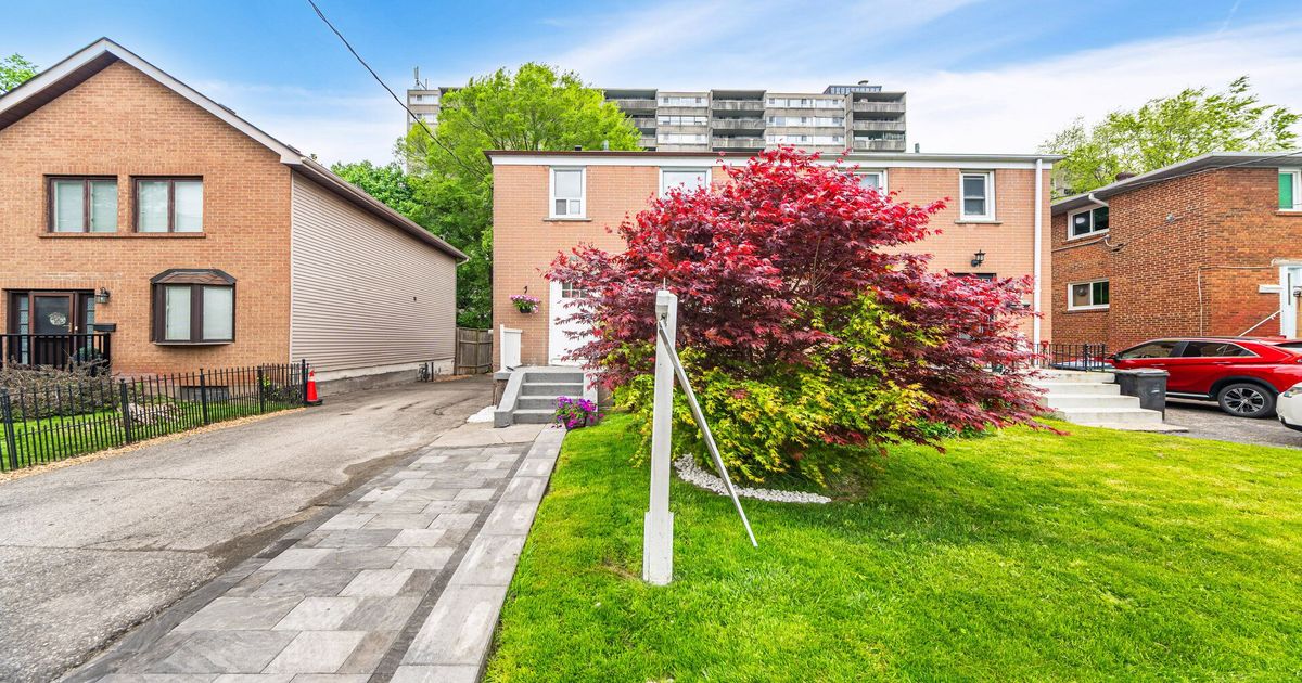 79 Chapman Avenue Toronto