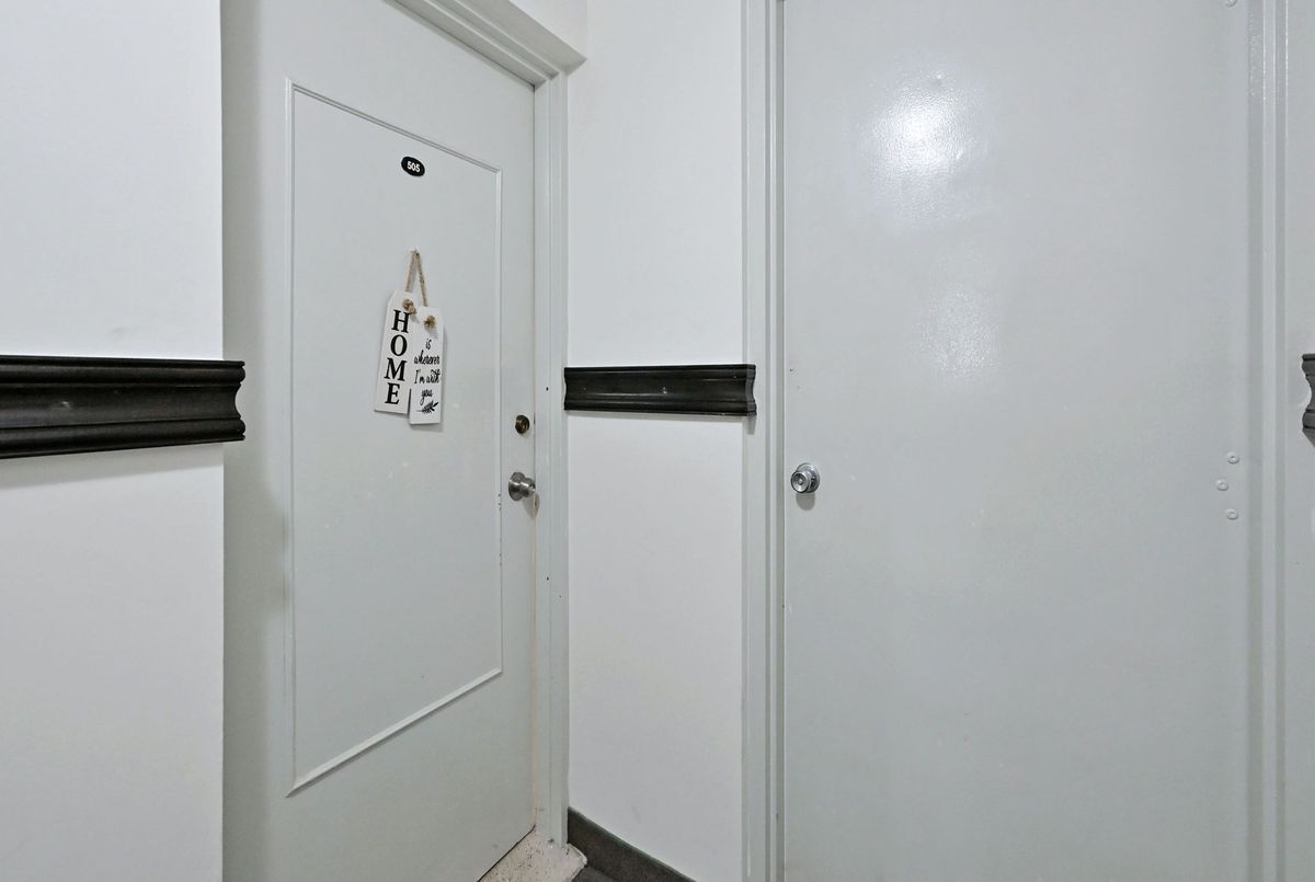 895 Kennedy Road Toronto 895 Kennedy Road Toronto