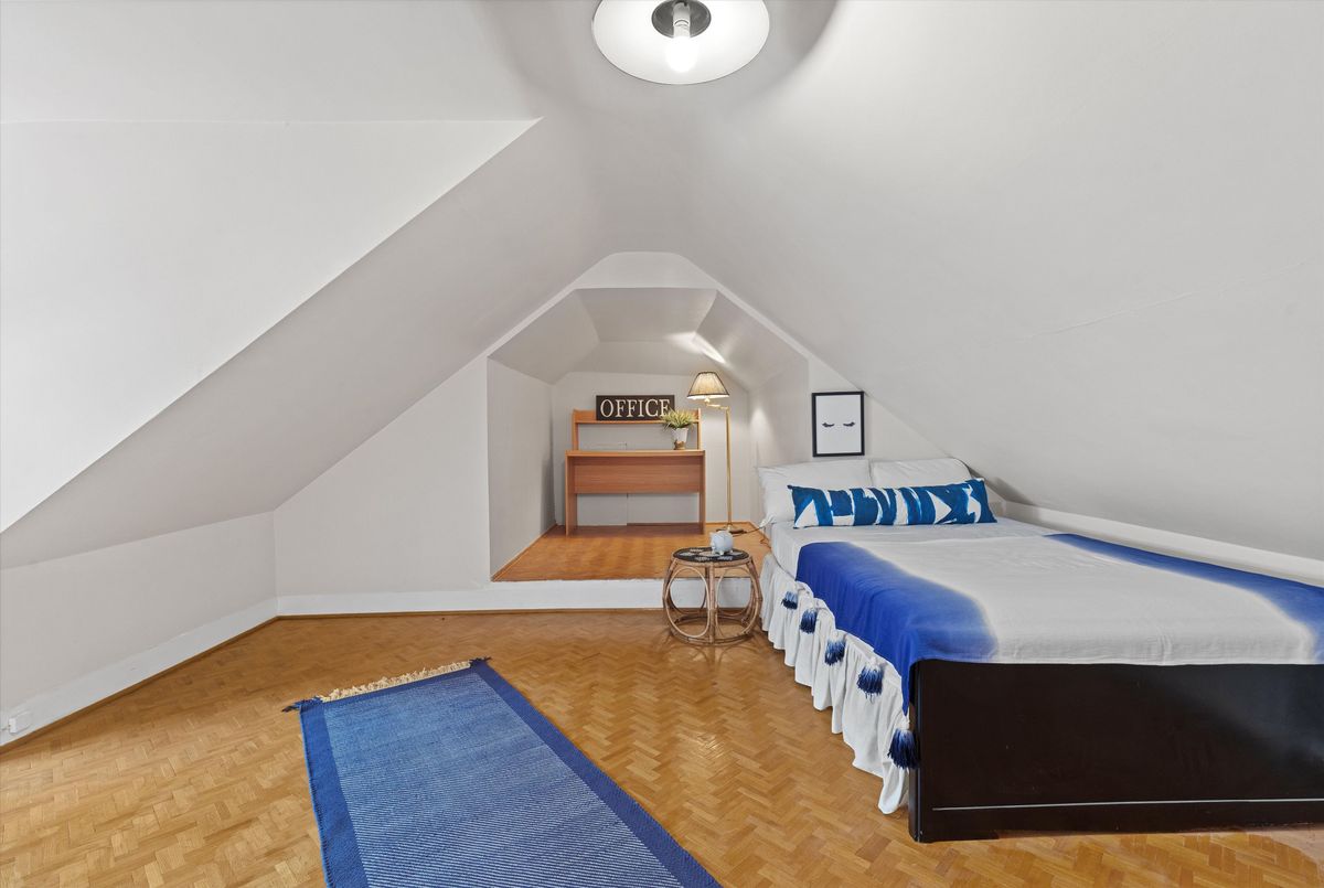 img-gallery