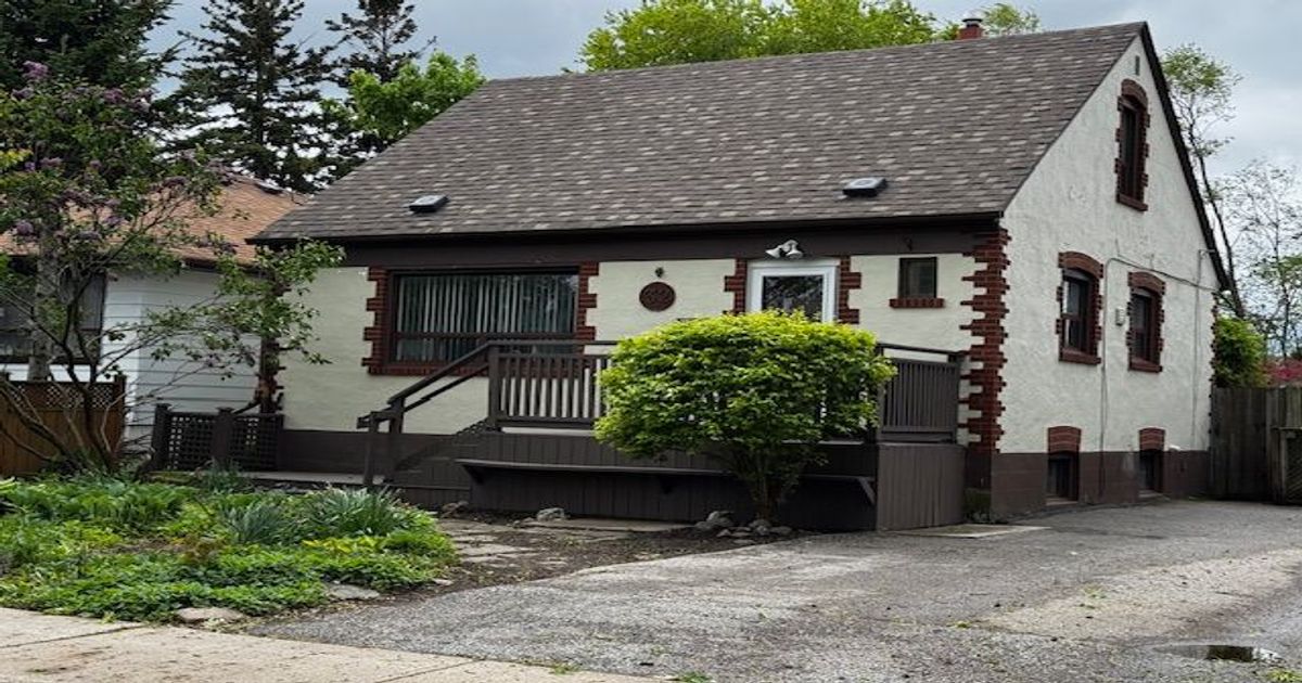 32 Marsh Road Toronto