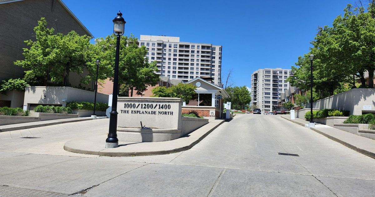 1000 The Esplanade North N/A Pickering