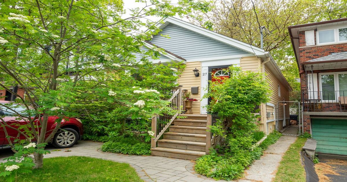 27 Queensbury Avenue Toronto