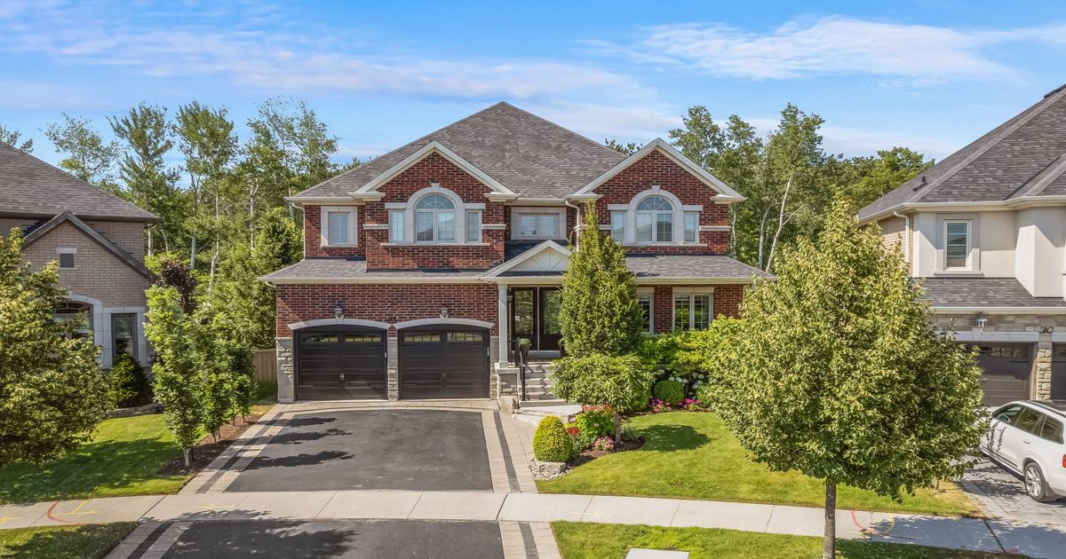 28 Coach Crescent Whitby